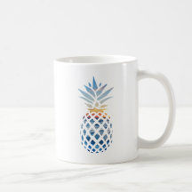 Tropisch strandtafereel met zonsondergang Ananas