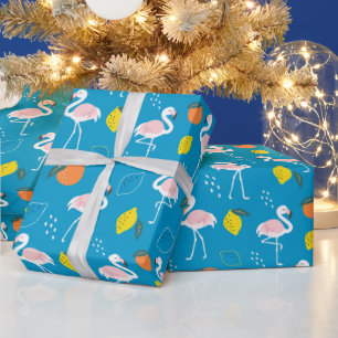 Tropisch thema Flamingo Fruits on Blue Background Cadeaupapier