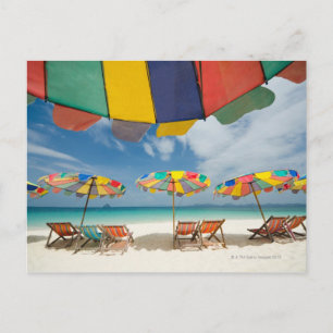 Tropisch zandstrand en zee van turkooizen. 2 briefkaart