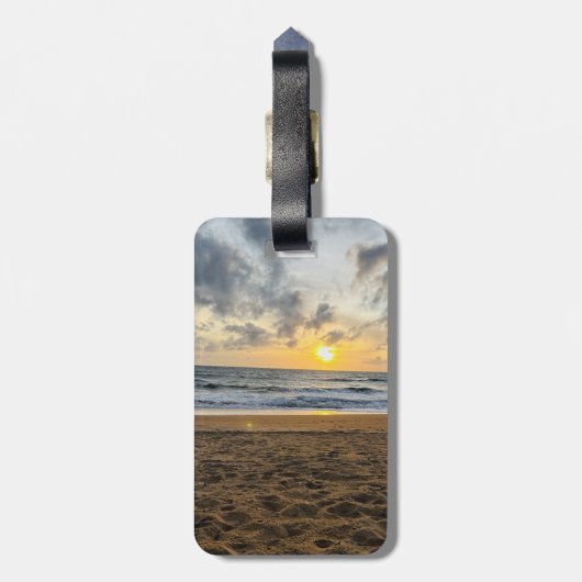 Tropisch zandstrand oceaan het avontuur begint bagagelabel (Achterkant verticaal)