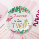 Tropisch zomerstrand Luau Girls 2e verjaardag Papieren Bordje<br><div class="desc">Viel in stijl met deze trendy borden van het tweede verjaardagsfeestje. Het ontwerp is gemakkelijk te personaliseren met je eigen formulering en je familie en vrienden zullen enthousiast zijn als ze deze fantastische feestelijke borden zien.</div>