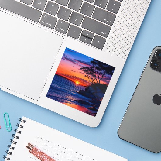 Tropisch zonsonderstel sticker (Laptop met iPhone)