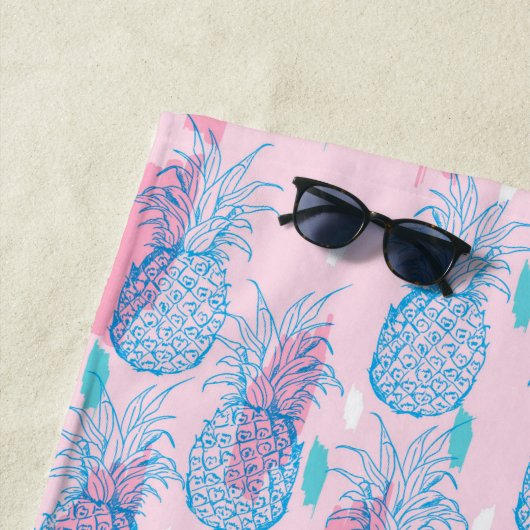 Tropische anananas Print Bachelorette Weekend Strandlaken (In situ)