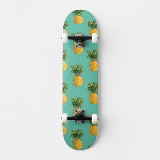 Tropische anananassen op Blauwgroen Persoonlijk Skateboard (Voorkant)