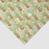 Tropische anananassen op wit tissuepapier (Detail)