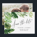Tropische aquarel blad florale foto save the date<br><div class="desc">Mooie moderne tropische aquarel blad foto om de datum te bewaren. Mooie script tekst. Maakt deel uit van een zomer bruiloft viering collectie.</div>
