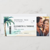 Tropische bestemming Boarding Pass Beach Wedding Kaart (Voorkant)