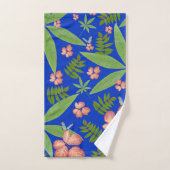 Tropische bladeren op blauw bad handdoek (Handdoek)
