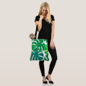 Tropische bladeren tote bag (Op model)