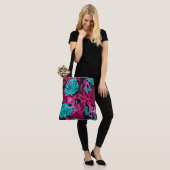 Tropische bladeren tote bag (Op model)