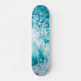 Tropische blauwe golven in de Oceaan Persoonlijk Skateboard