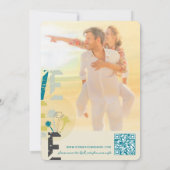 Tropische blauwe handpalmen met boomstammen Tekstf Save The Date (Achterkant)