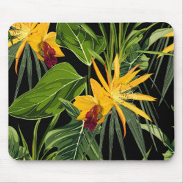 Tropische bloemen en palmbladeren. muismat