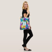 Tropische bloemen en vogelcollage tote bag (Op model)