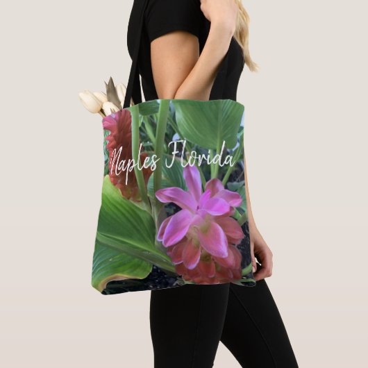 Tropische bloemen gepersonaliseerd tote bag (Dichtbij)