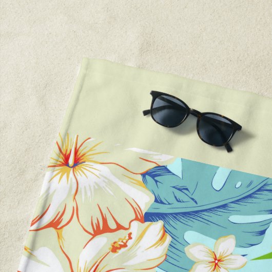 Tropische Bloemen met een Green Border Beach Handd Strandlaken (In situ)