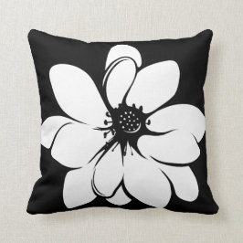 Tropische bloemen op zwart en wit kussen