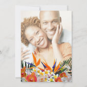 Tropische bloemen palm bladeren moderne chique bru kaart (Achterkant)