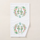 Tropische Bloemen Seahorse Paar Monogrammed Bad Handdoek (Handdoek)