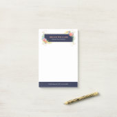 Tropische bloemen zwoegen goudlijst post-it® notes (Op bureau)