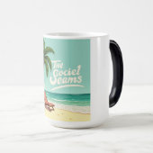 Tropische Chill – Palm Tree & Beach Chair T-shirt Magische Mok (Voorkant rechts)