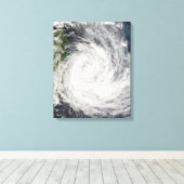 Tropische Cyclone Gamede van Madagascar Canvas Afdruk (Insitu (Houten vloer))