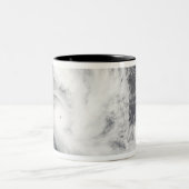 Tropische cycloon Daman Tweekleurige Koffiemok (Center)