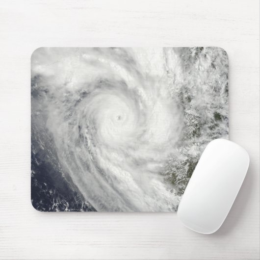 Tropische cycloon Fanele over Madagascar Muismat (Met muis)