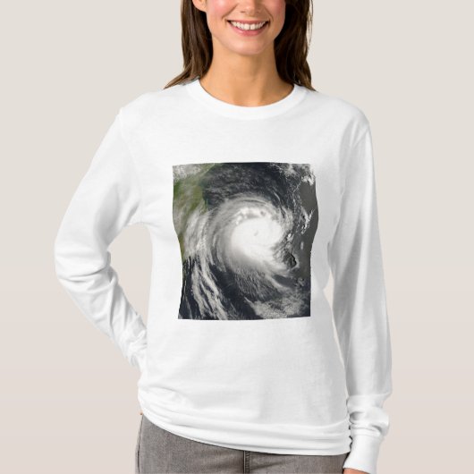 Tropische cycloon Favio nadert Mozambique T-shirt (Voorkant)