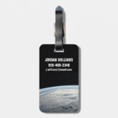 tropische cycloon idai boven de kust van afrika. bagagelabel (Achterkant verticaal)