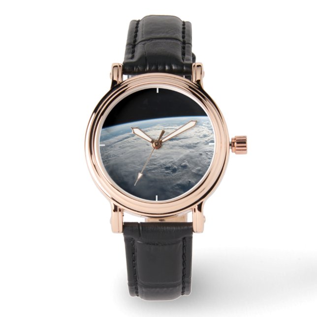 tropische cycloon idai boven de kust van afrika. horloge (Voorkant)