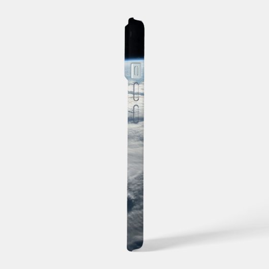 tropische cycloon idai boven de kust van afrika. iPhone 15 case (Linkerkant)