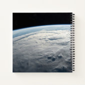 tropische cycloon idai boven de kust van afrika. notitieboek (Achterkant)