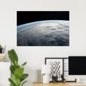 tropische cycloon idai boven de kust van afrika. poster (Thuiskantoor)