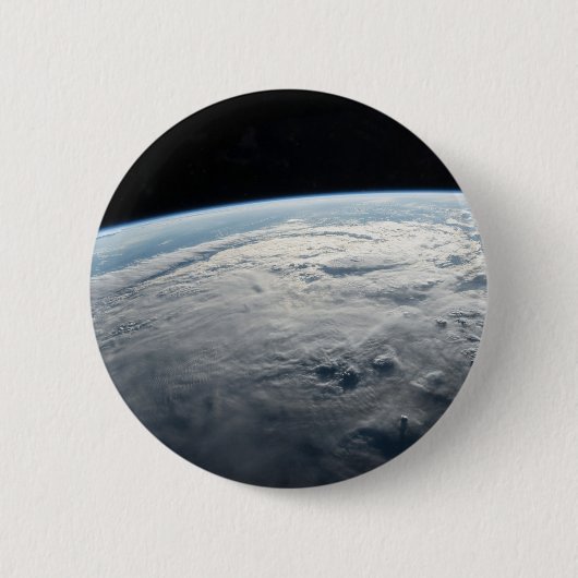 tropische cycloon idai boven de kust van afrika. ronde button 5,7 cm (Voorkant)