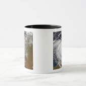 Tropische cycloon Magda die aan land komt in Ooste Mok (Midden)