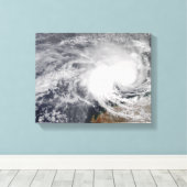 Tropische cycloon Nicholas uit Australië Canvas Afdruk (Insitu (Houten vloer))
