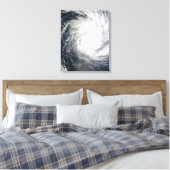 Tropische cycloon Yasi Canvas Afdruk (Insitu (Slaapkamer))
