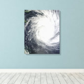 Tropische cycloon Yasi Canvas Afdruk (Insitu (Houten vloer))