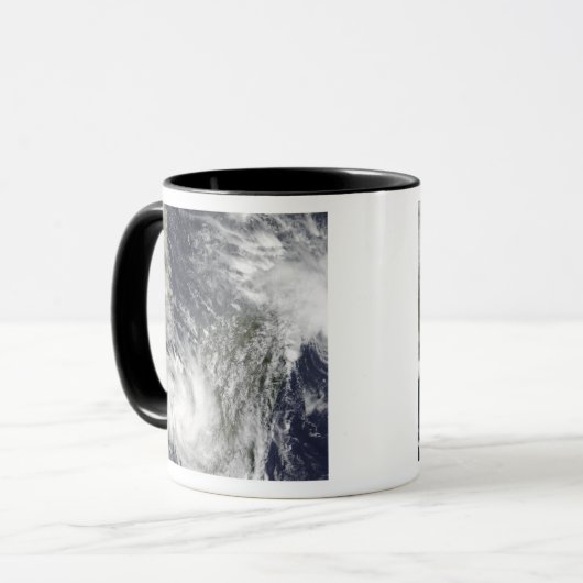 Tropische cycloonen Eric en Fanele Mok (Voorkant links)