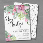 Tropische Floral Birthday Party Kaart<br><div class="desc">Typografie Dertig Tropische Schattigee Girly 30ste Verjaardag Uitnodiging. Vier dat ze dertig is met deze elegante maar leuke uitnodiging voor de dertigste verjaardag. Met roze en groene botanische accenten in contrast met zwarte en witte letters. Een tropisch ontwerp dat de rustige schoonheid van de natuur omarmt, vermengd met een speels...</div>