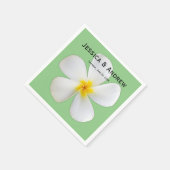 Tropische Floral, White Plumeria on Sage, bruiloft Servet (Hoek)