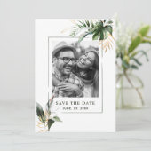 Tropische Foliage Green & Gold Photo Wedding Save The Date (Staand voorkant)