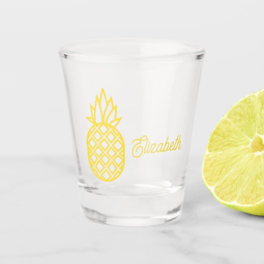 Tropische gele ananas gepersonaliseerd shot glas (Voorkant)