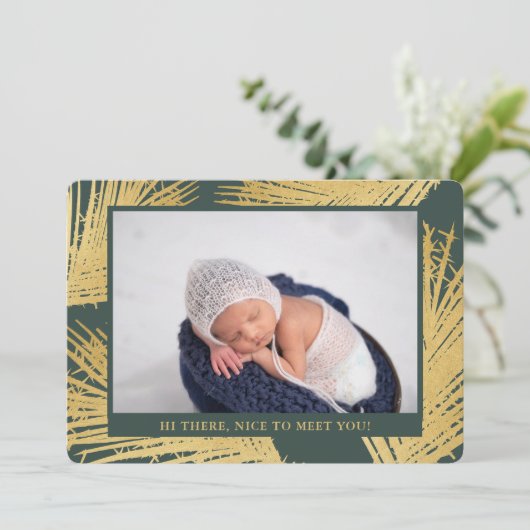 Tropische Gouden Palm Donkergroen Neutrale Geboort Aankondiging (Staand voorkant)