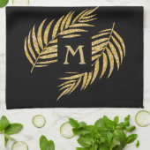 Tropische goudpalmhulzen aan zwarte zijden theedoek (Gevouwen)