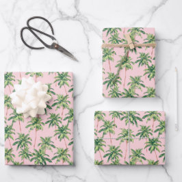 Tropische groene palmbomen op roze inpakpapier vel