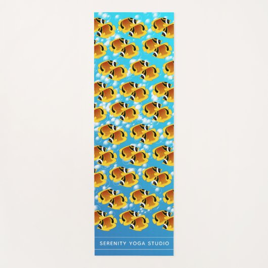 Tropische halfmoon Butterflyfish in bubelwater Yogamat (Voorkant)