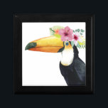 Tropische Halo - Toucan Cadeaudoosje<br><div class="desc">Tropische Halo III" door Grace Popp. Een Toucan-vogel draagt bloemen.</div>