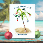 Tropische kerstmanmiele Kalikimaka Palm Tree Feestdagenkaart<br><div class="desc">Kustkerst-tropisch thema kerstvakantieflatkaart met originele kunstwerken van een palmboom,  versierd met feestelijke ornamenten op een mousserende gouden pleister van strandzand met de Hawaiiaanse groet "Mele Kalikimaka" en "Warmst Wishes" in blauw jachtzand. De achterzijde is met de hand geschilderd,  nautisch blauw en witte strepen.</div>